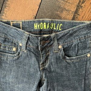 SALE❤️Hydraulic brand skinny jeans, cute fit, long and lean, stretch.